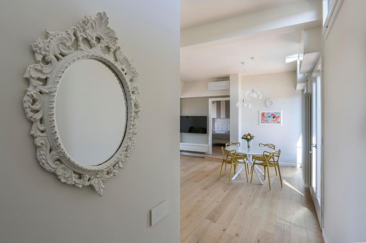 Apartmán Penthouse With Big Terrace In Oltrarno Florencie Exteriér fotografie